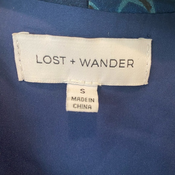 NWOT LOST + WANDER EvA Floral Long Sleeve Wrap Dress - Picture 8 of 9